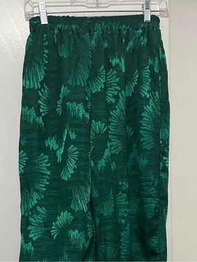 Vintage green satiny leisure pants with pockets
